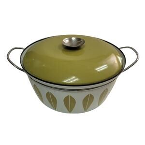 Catherine Holm Large covered pot handles green cream MCM 4 qt. dutch oven enamel